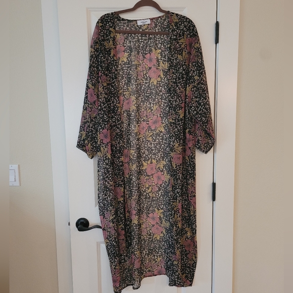 CJLA Vintage Kimono - Picture 1 of 4
